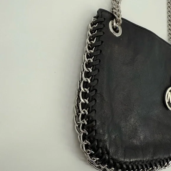Michael Michael Kors Black Leather Shoulder/Crossbody Chelsea Silver Chain Bag - Picture 5 of 17